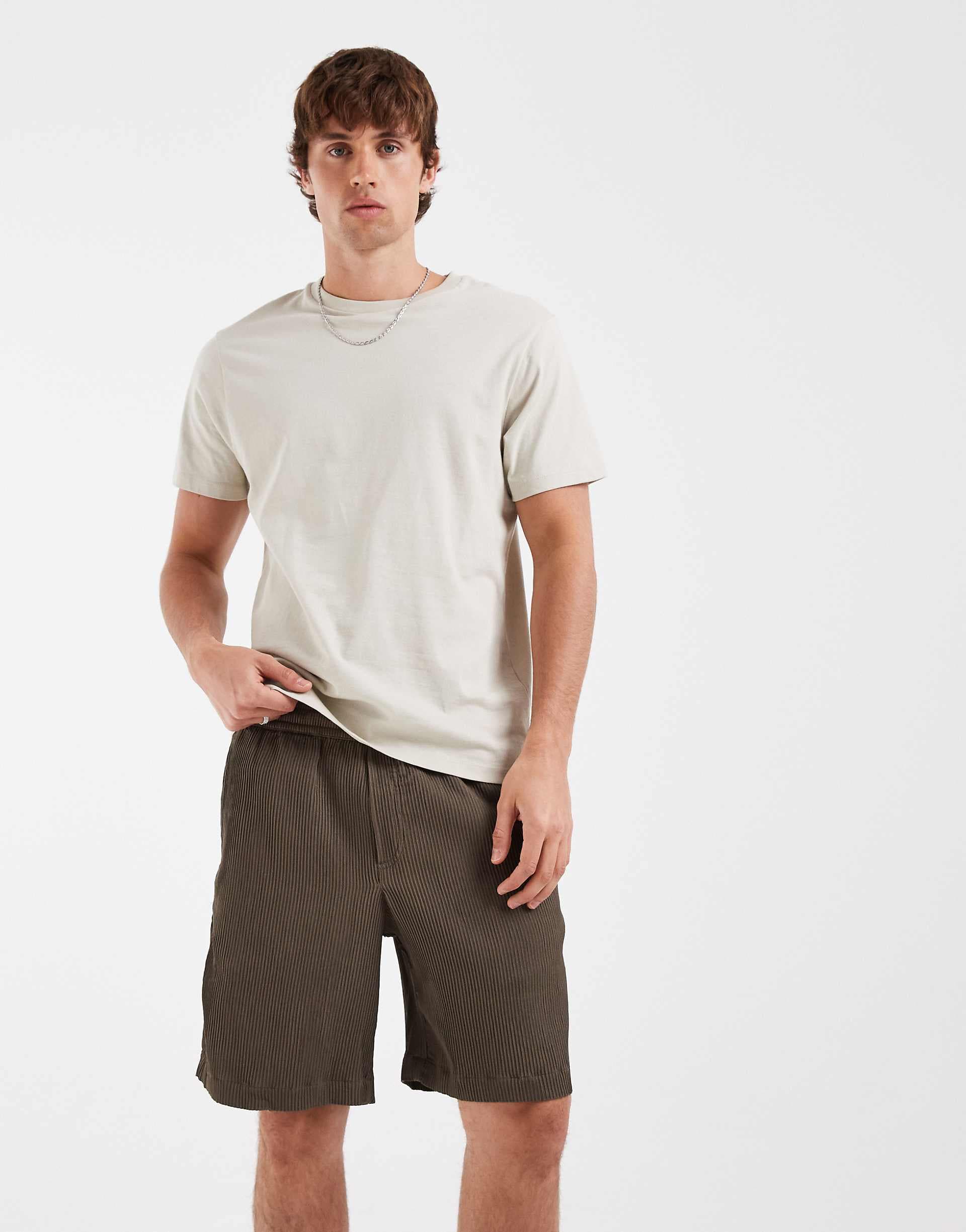 Jack & Jones plisse shorts in light brown