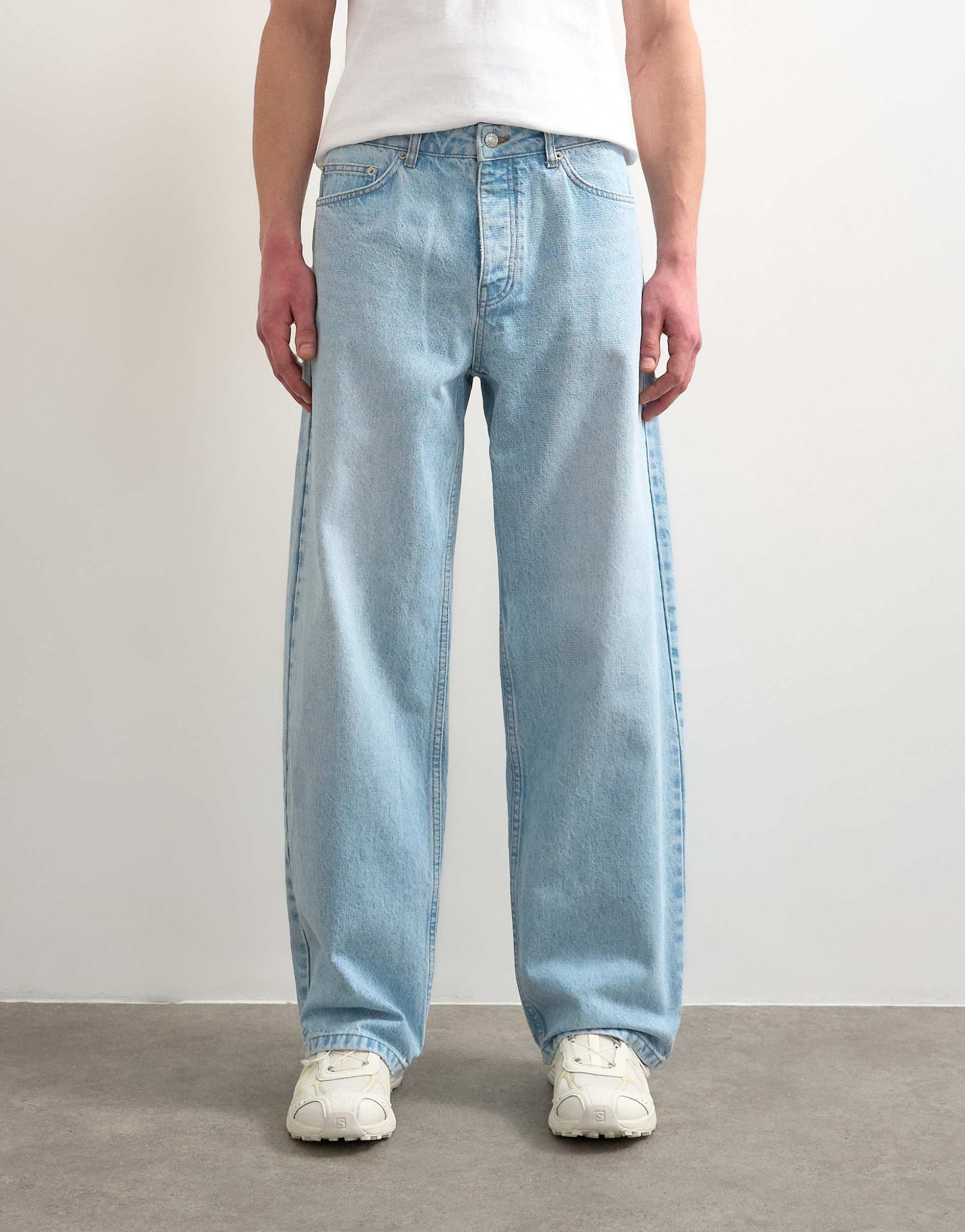 Topman rigid baggy jeans in light wash