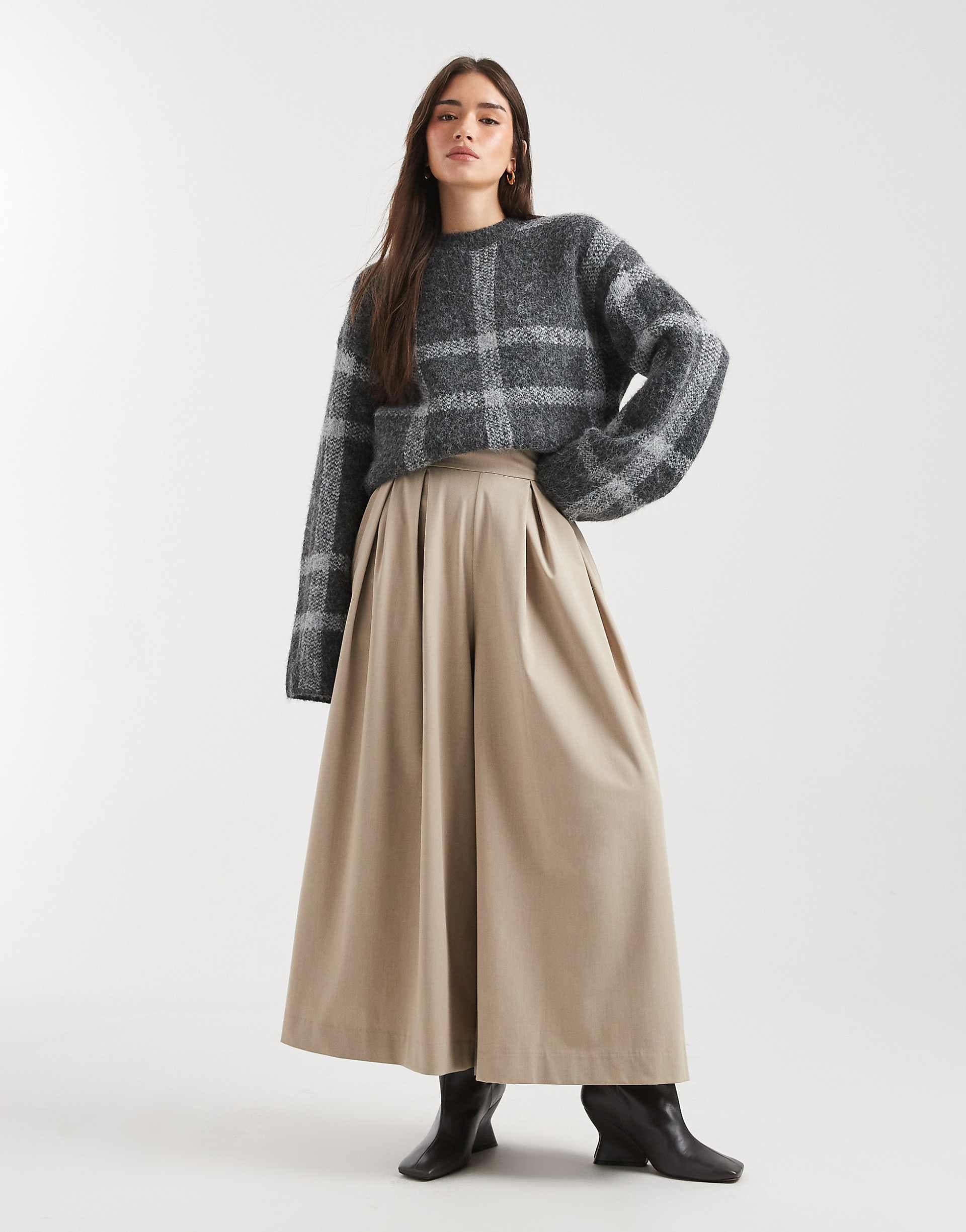 ASOS DESIGN extreme wide leg culottes in oyster