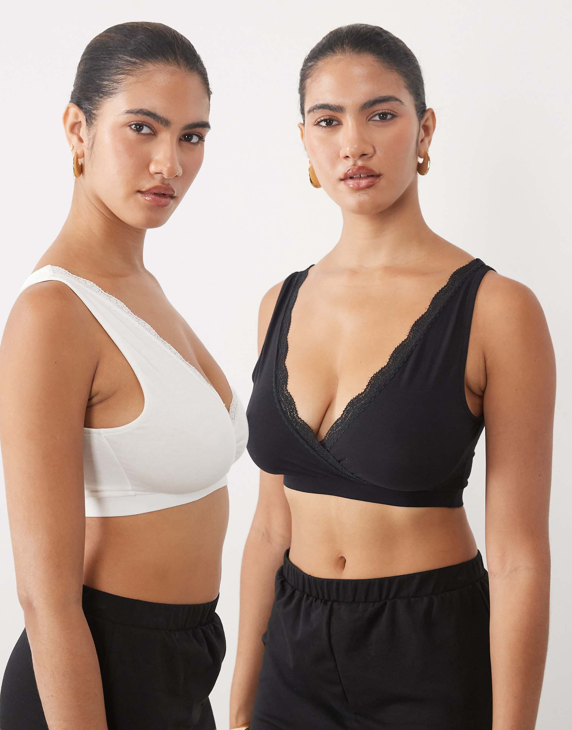 Mamalicious Maternity 2-pack nursing sleep bra with lace trim in black and white