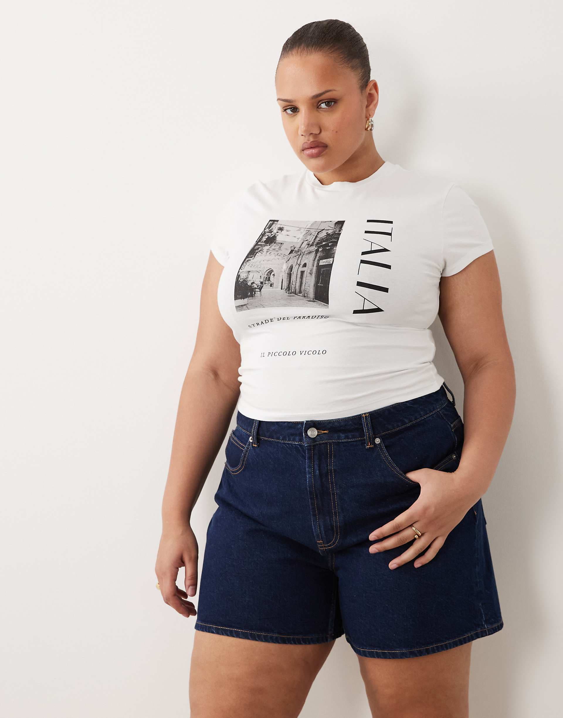 ASOS DESIGN Curve short sleeve crop top with Italia print in cream
