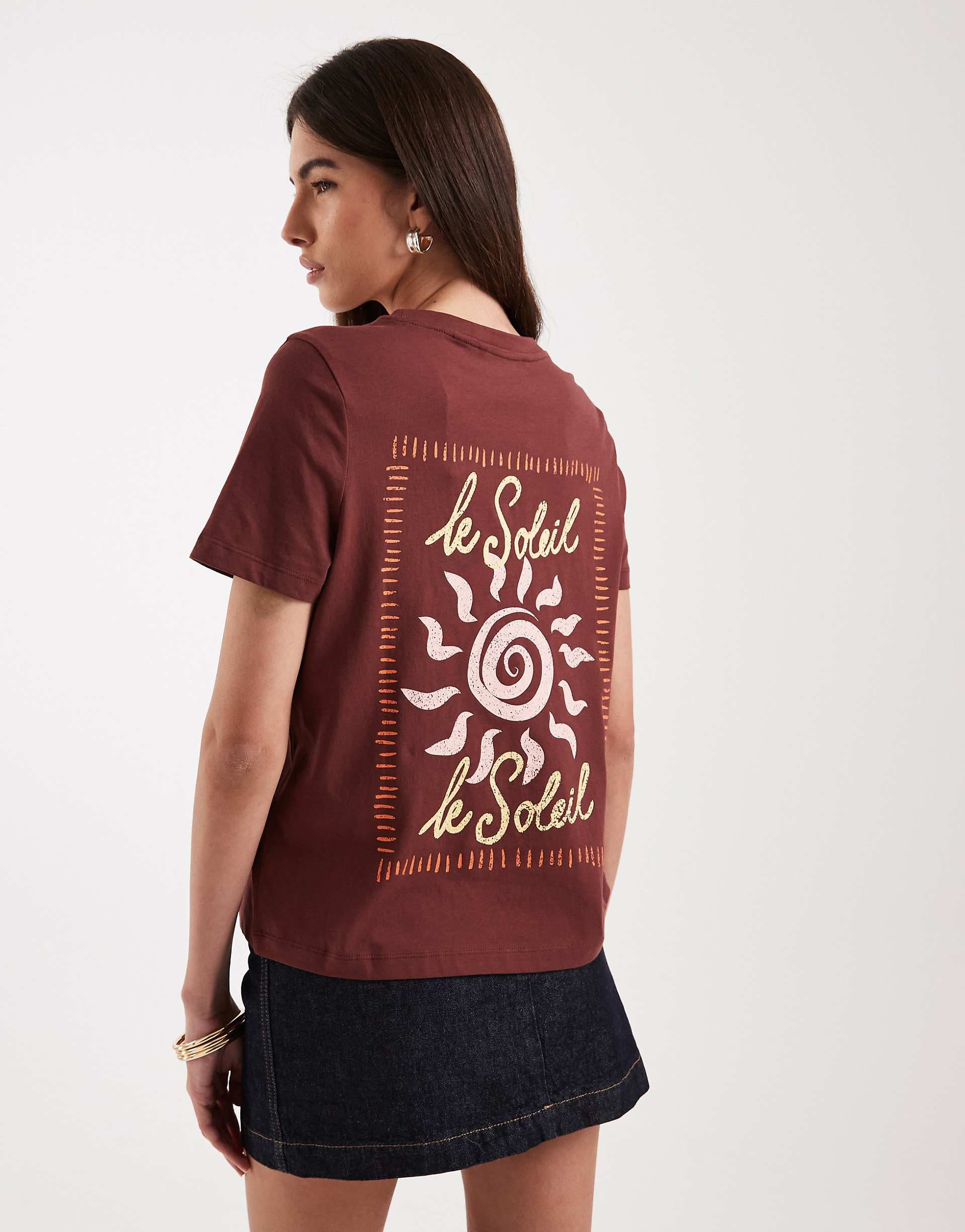 Vero Moda oversized T-shirt with Le Soleil back graphic in burgundy