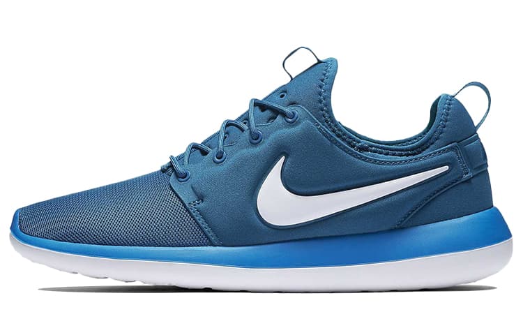 Nike Roshe Two Minimalistic Cozy Low Tops Retro Blue