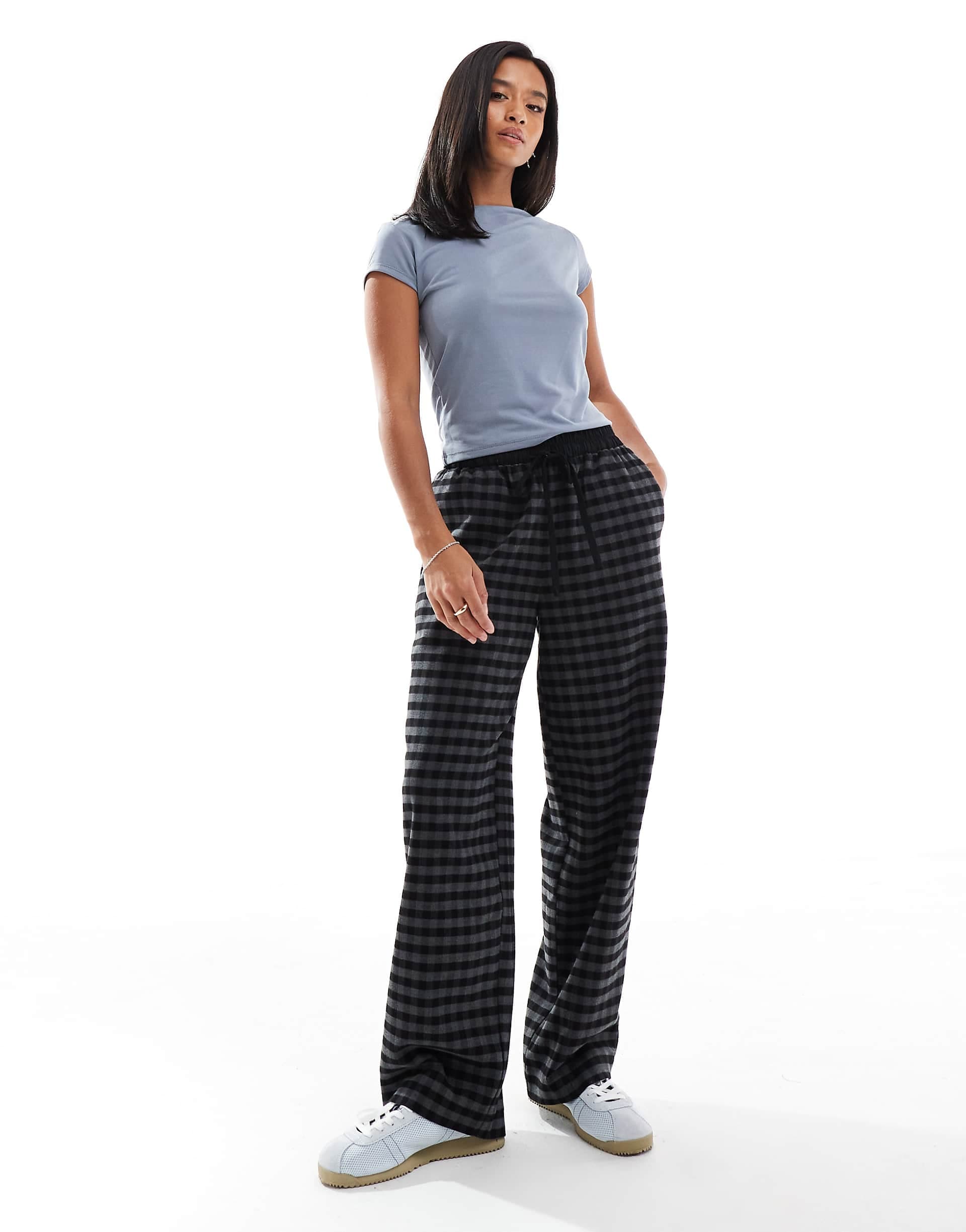 ASOS DESIGN Petite pull-on tie waist barrel pants in black & gray check