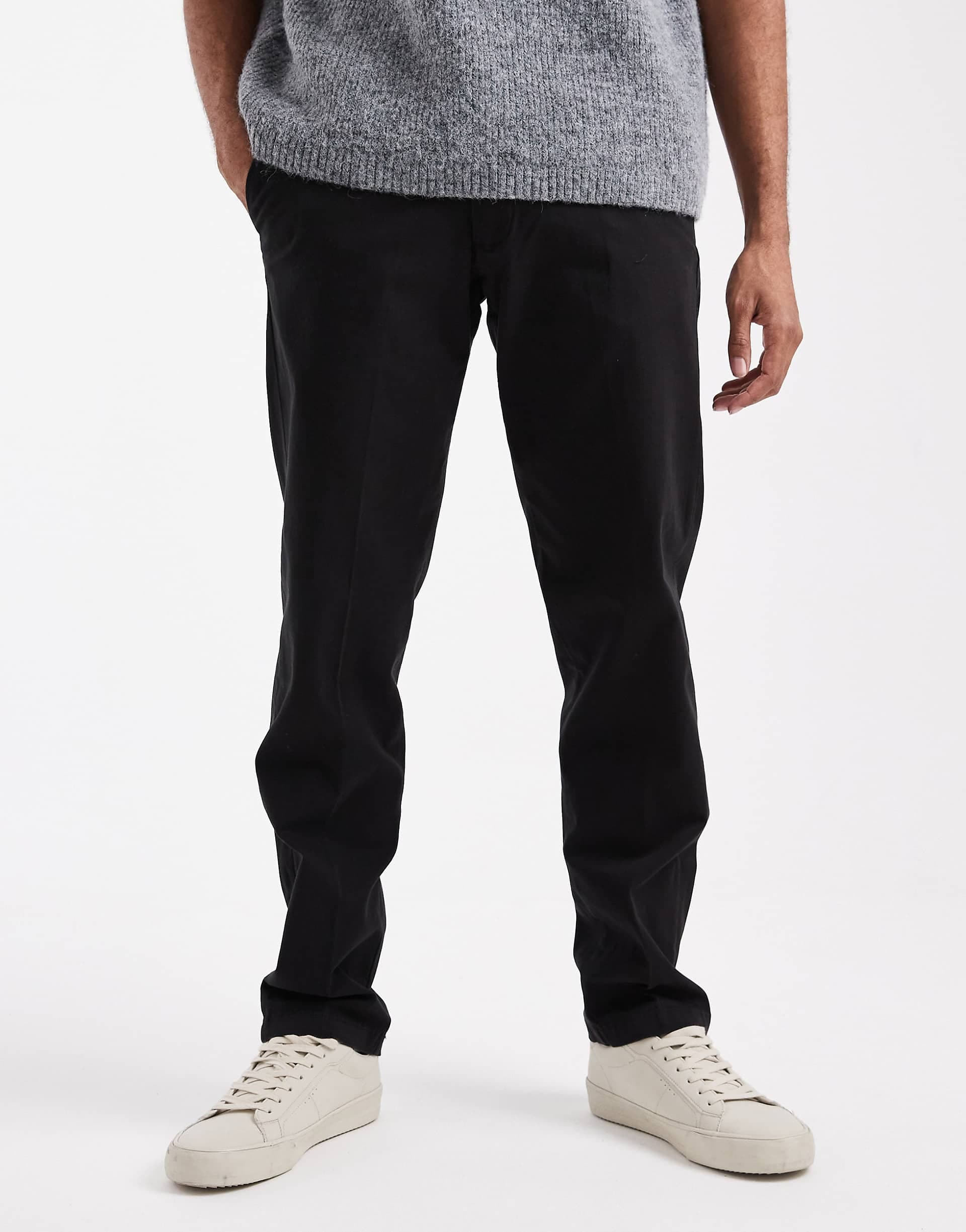 Jack & Jones front pleat tapered loose chinos in black