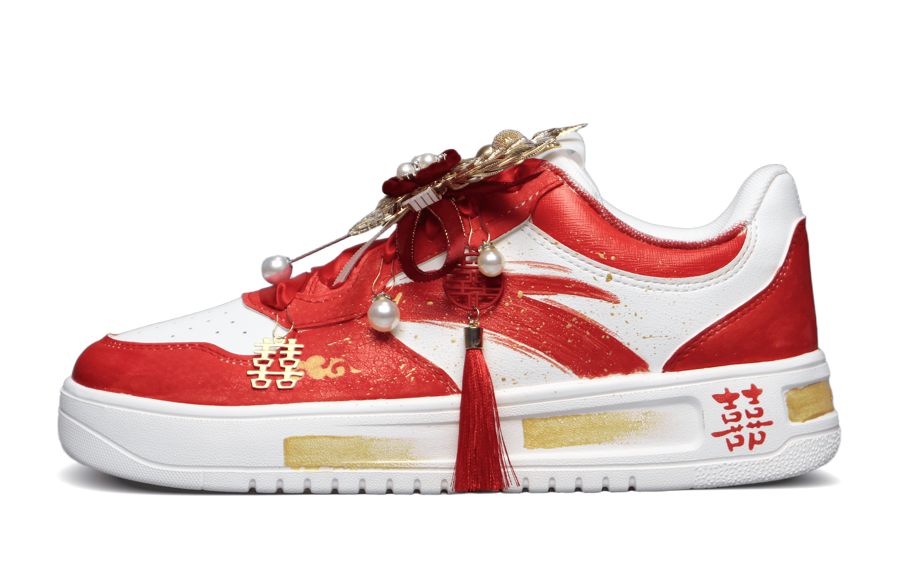 Custom Sneakers Anta Lifestyle Series 3M3 Creation 'Joy on the Brows' Xiuhé Auspicious Clouds Chinese Style Wedding Shoes Hand-Painted Splash Ink Comfortable Versatile Wear-Resistant Lightweight Low-Top Skate Shoes Women's Red/White