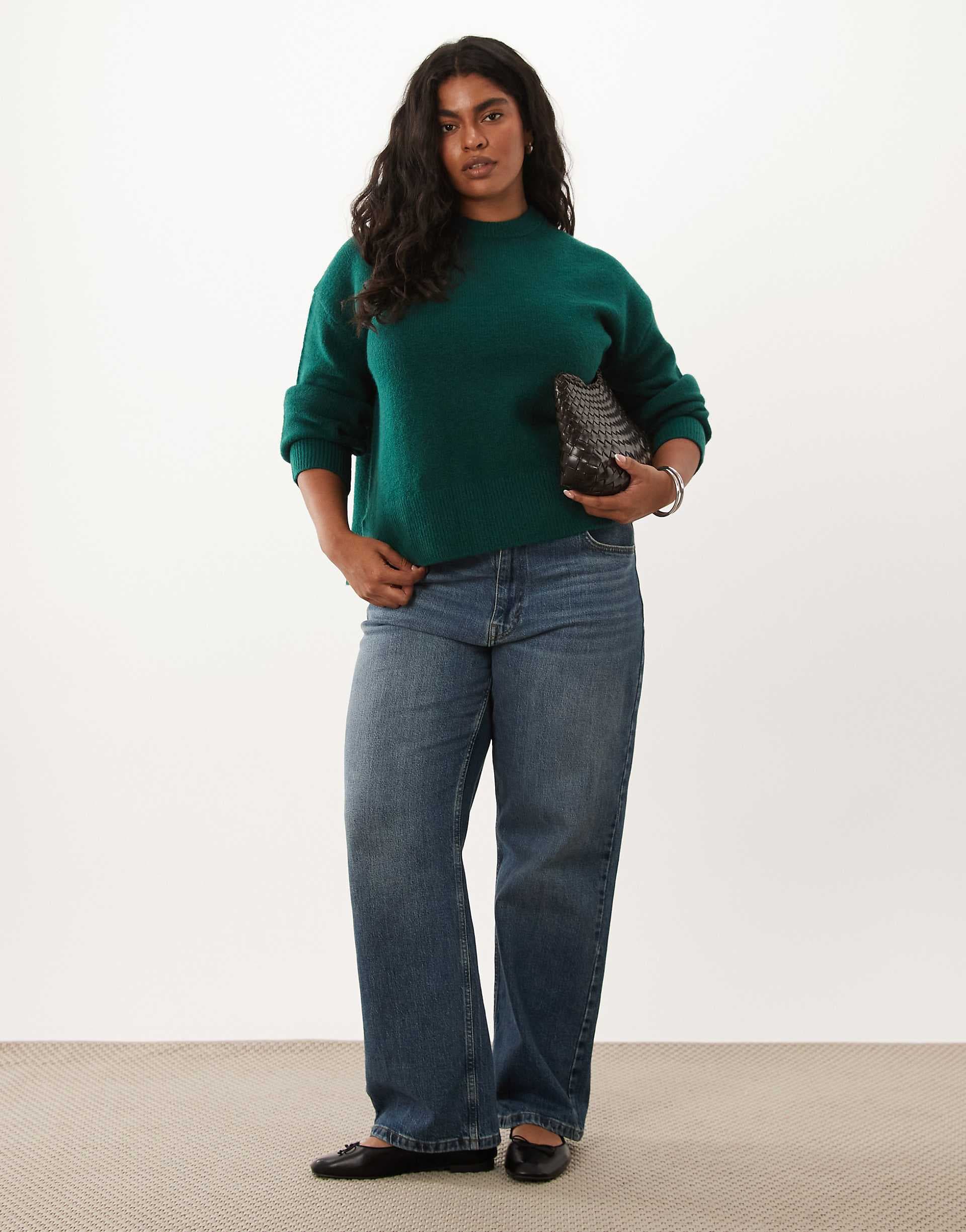 ASOS DESIGN Curve boxy sweater with side split detail in forest green
