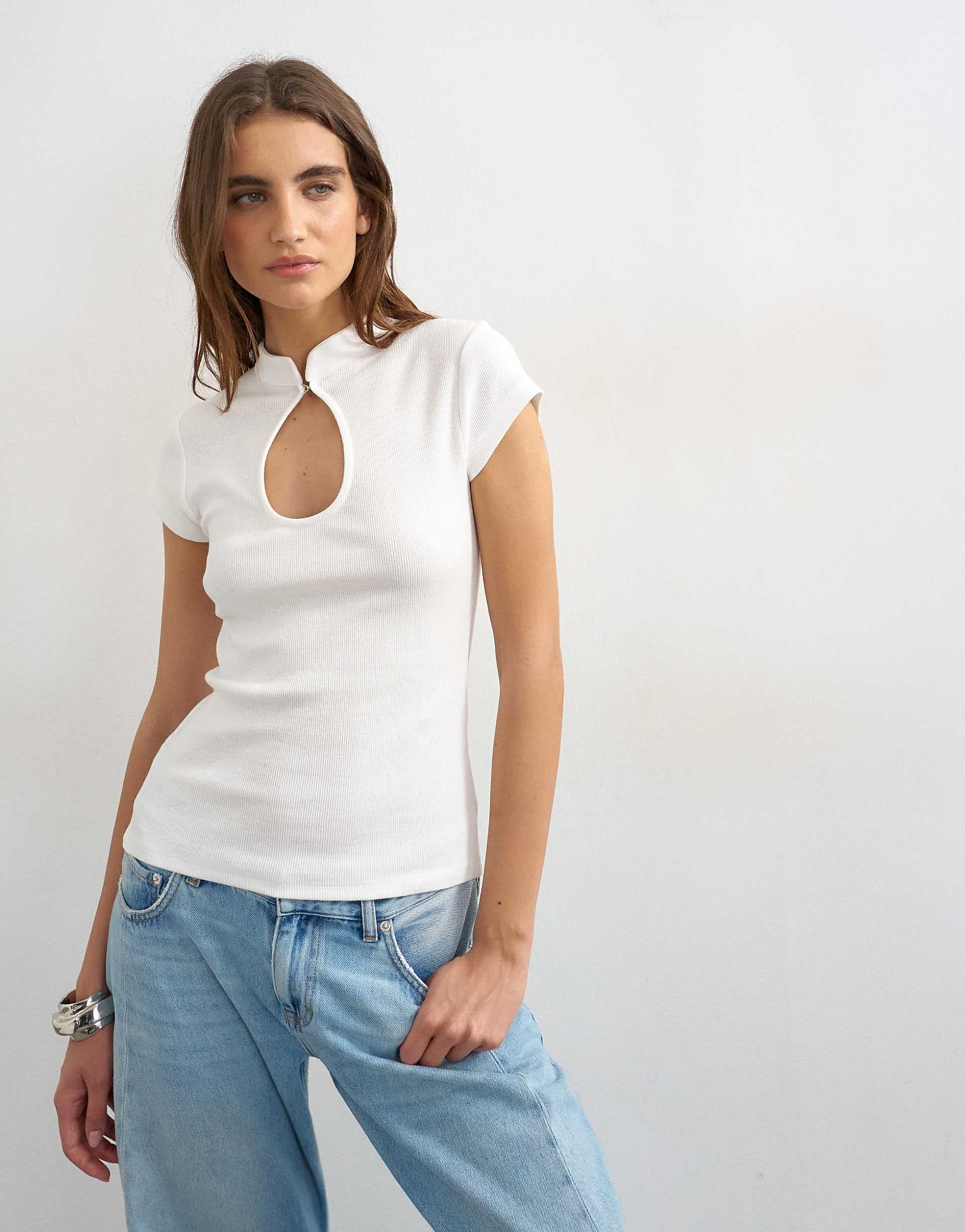 Topshop ribbed key hole top in ecru