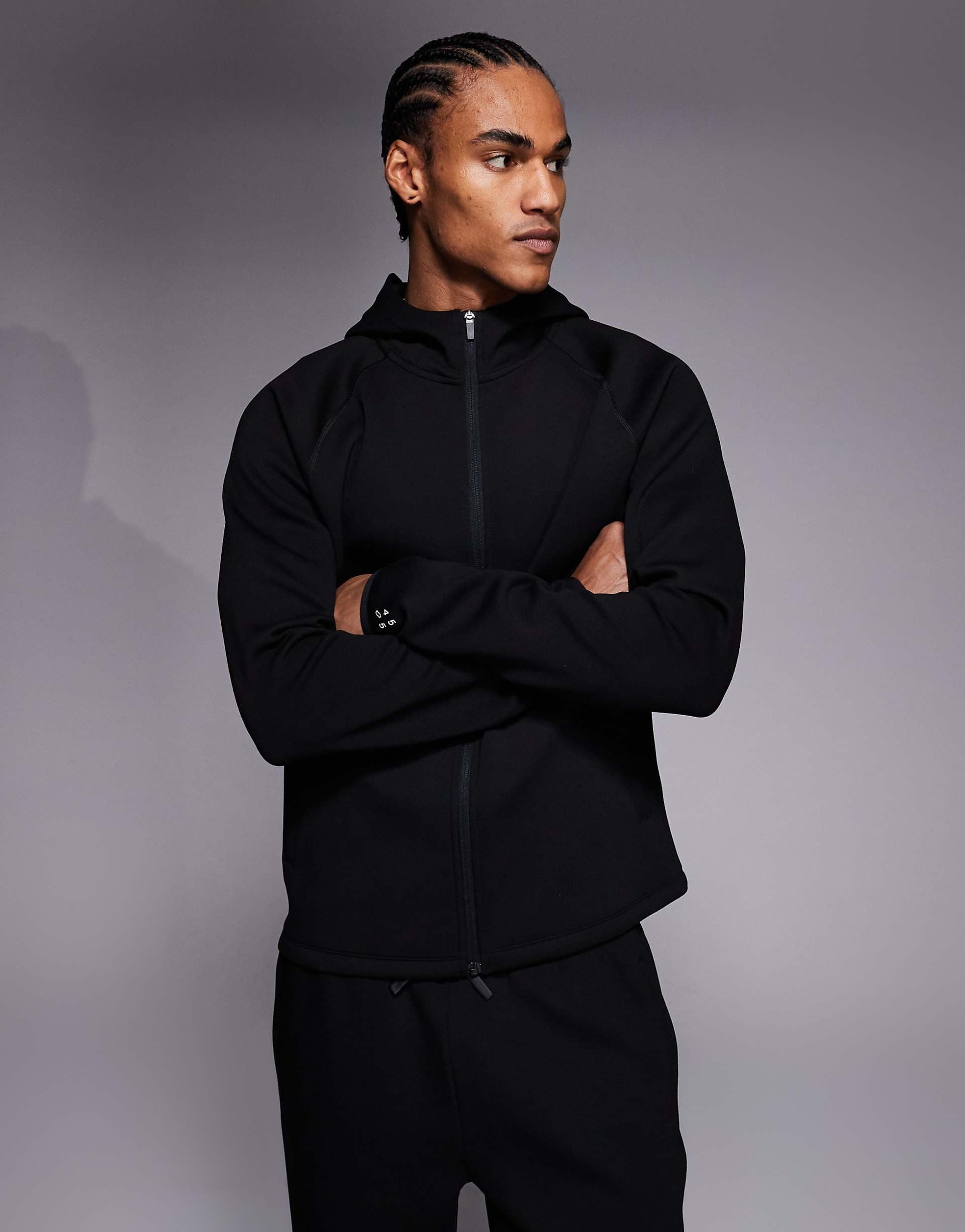 4505 performance zip up hoodie with zipper pockets in black