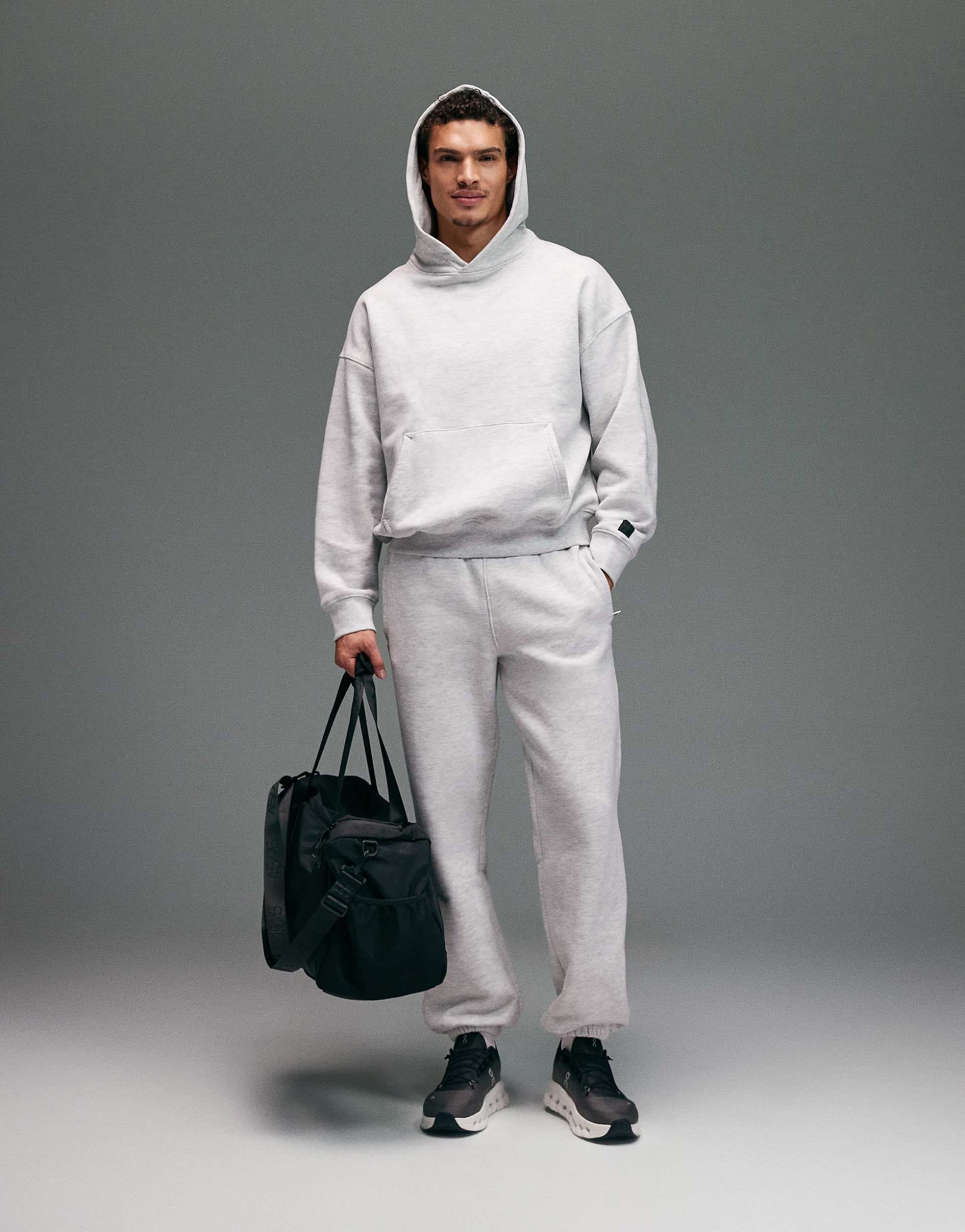4505 Icon Rest Day heavyweight 440gsm cotton cuffed sweatpants with zip pockets in light gray heather