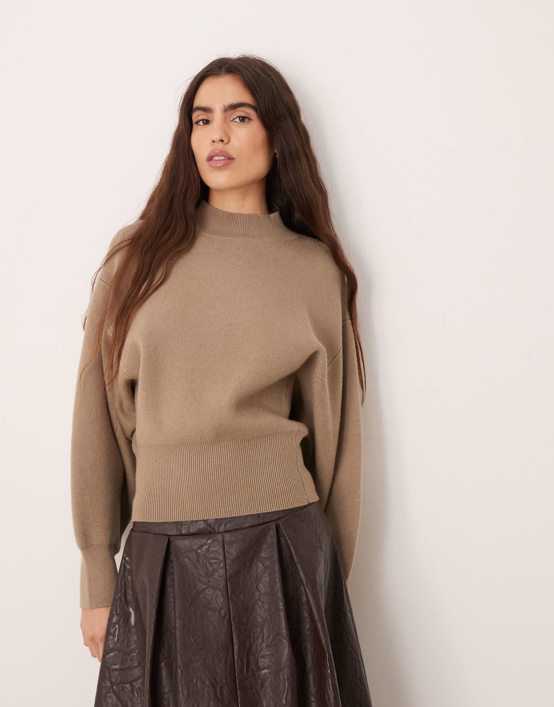 Mango cinched waist sweater in gray