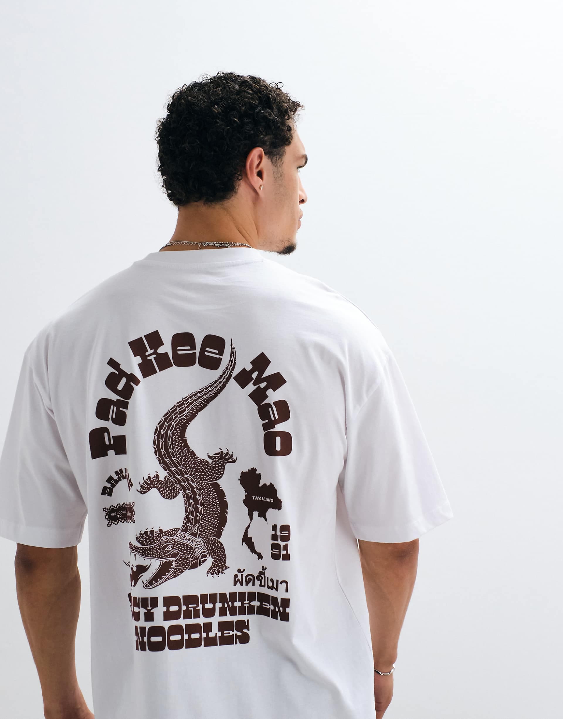 ASOS DESIGN oversized T-shirt with crocodile graphic in white