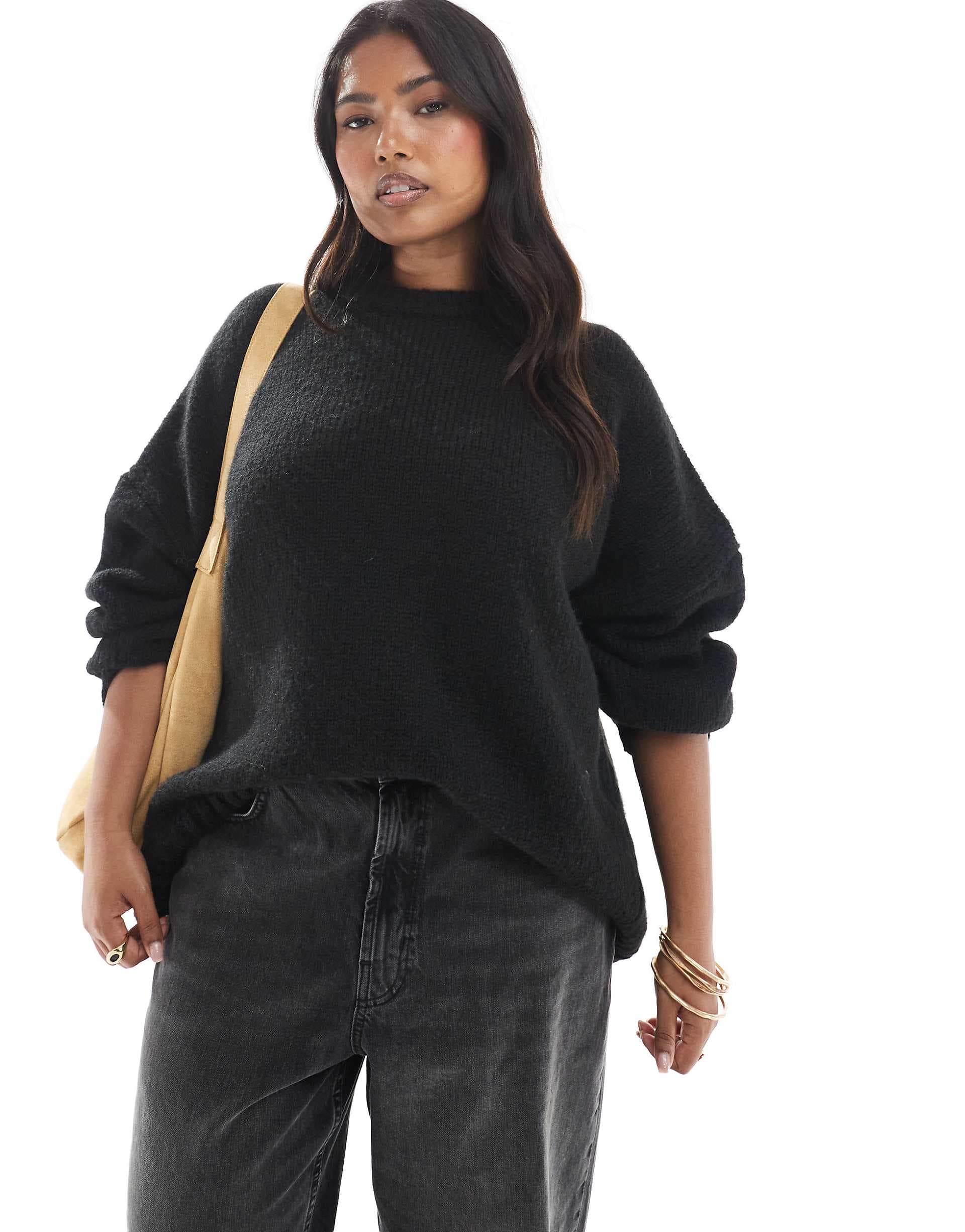 ASOS DESIGN Curve oversized crew neck sweater with curved hem in black