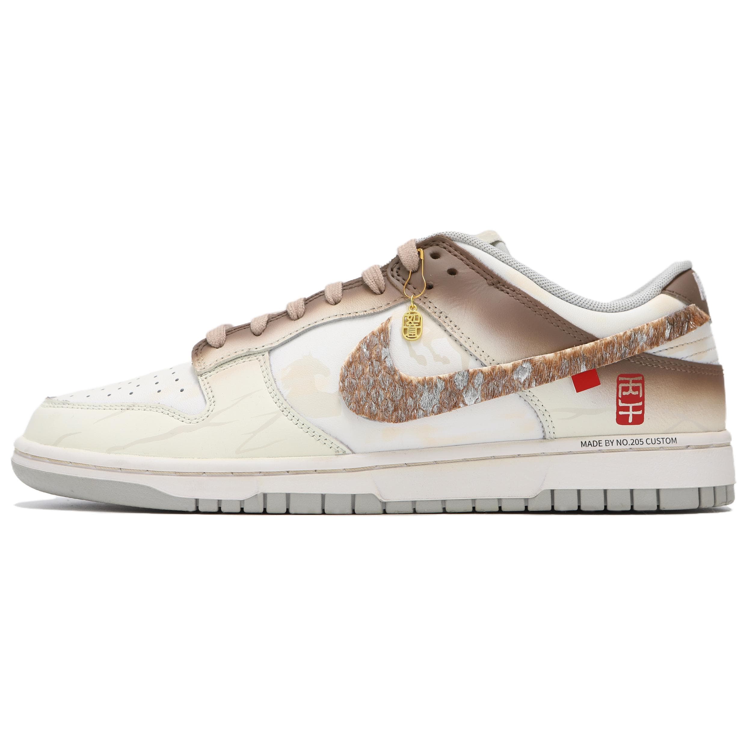 Custom SneakersNike Dunk CNY Year of the Horse 'Galloping Plain' Horsehair Swoosh National Trend New Spring NO.205 Versatile Commute Trendy Fashion Cushioning Low-Top Skate Shoes Women's Beige Brown