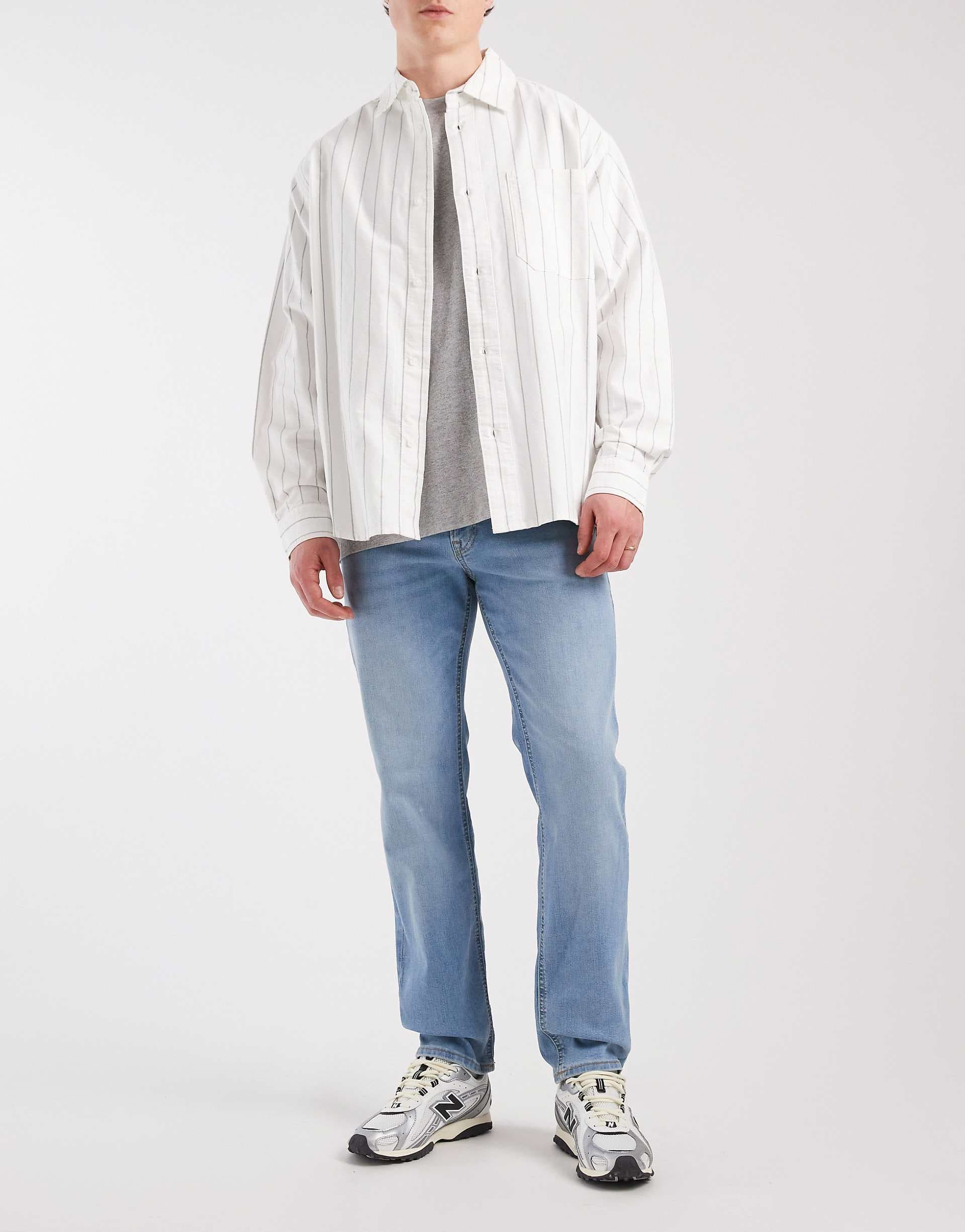 Jack & Jones Clark regular fit jeans in mid blue