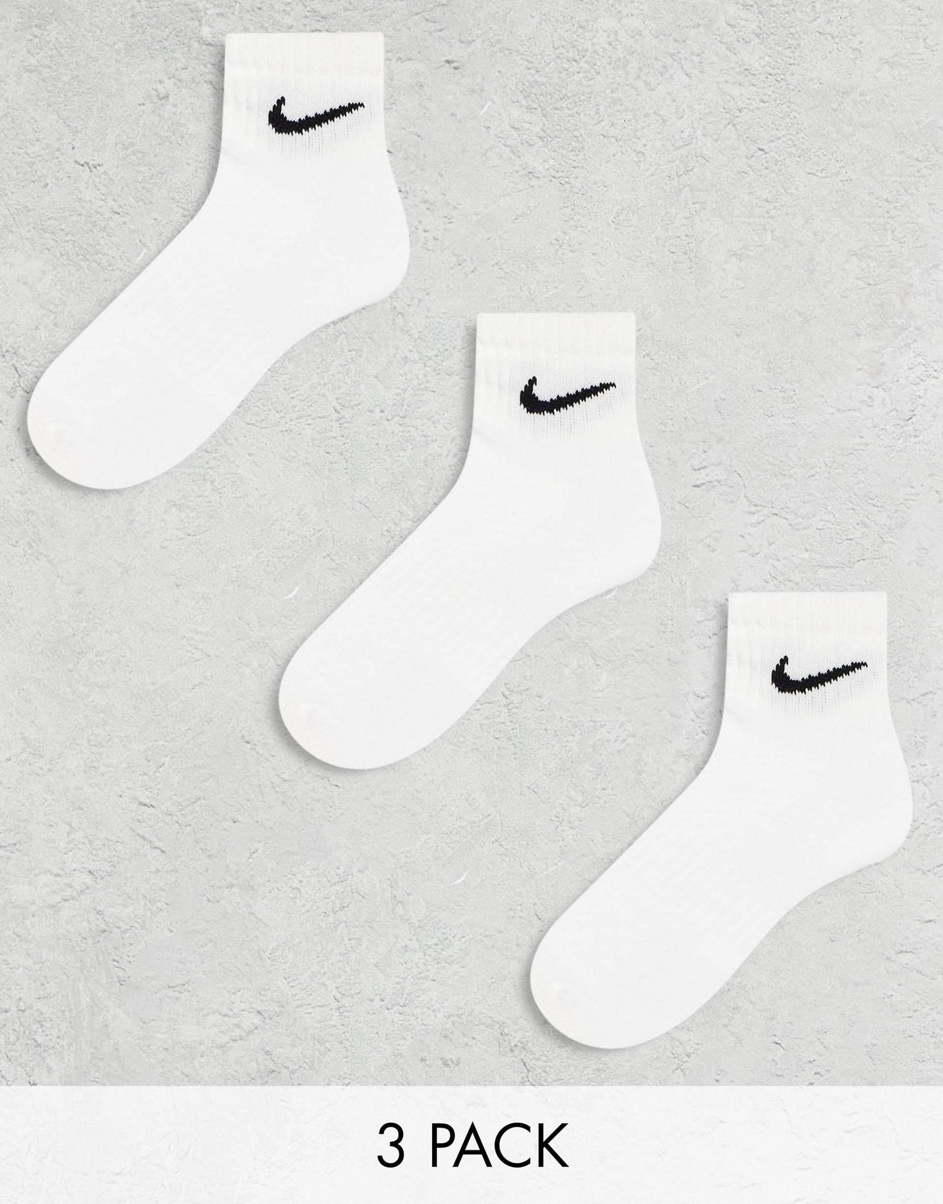 Nike Training Everyday Cushioned 3 pack ankle sock in white