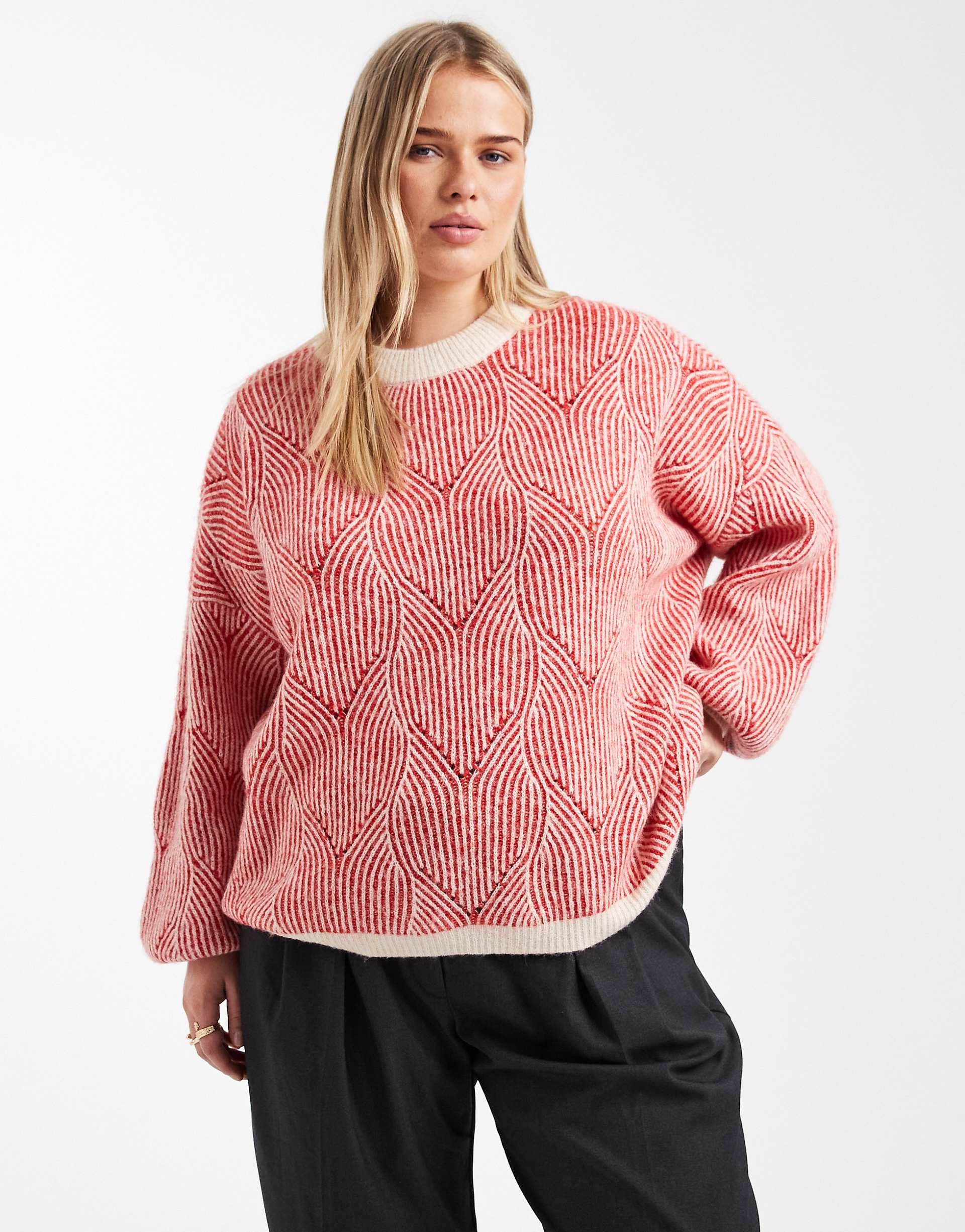 Pieces Curve textured detail knit sweater in contrast red and cream