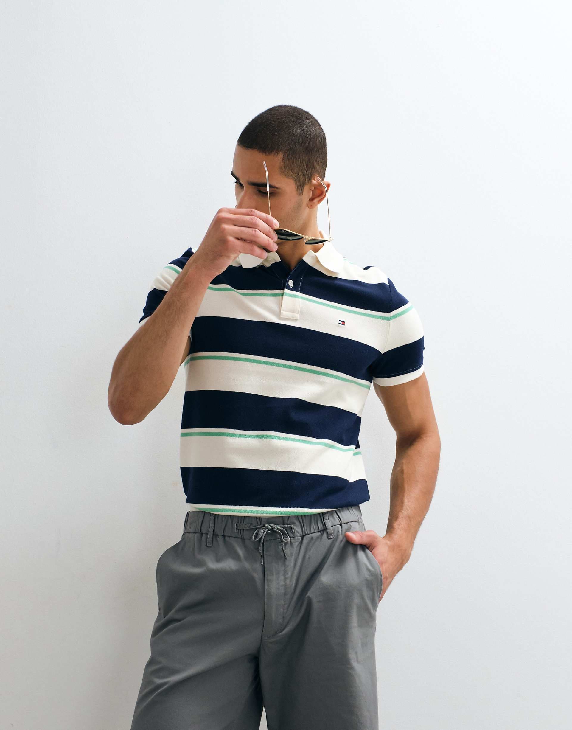 Tommy Hilfiger stripe regular fit polo shirt in navy & white