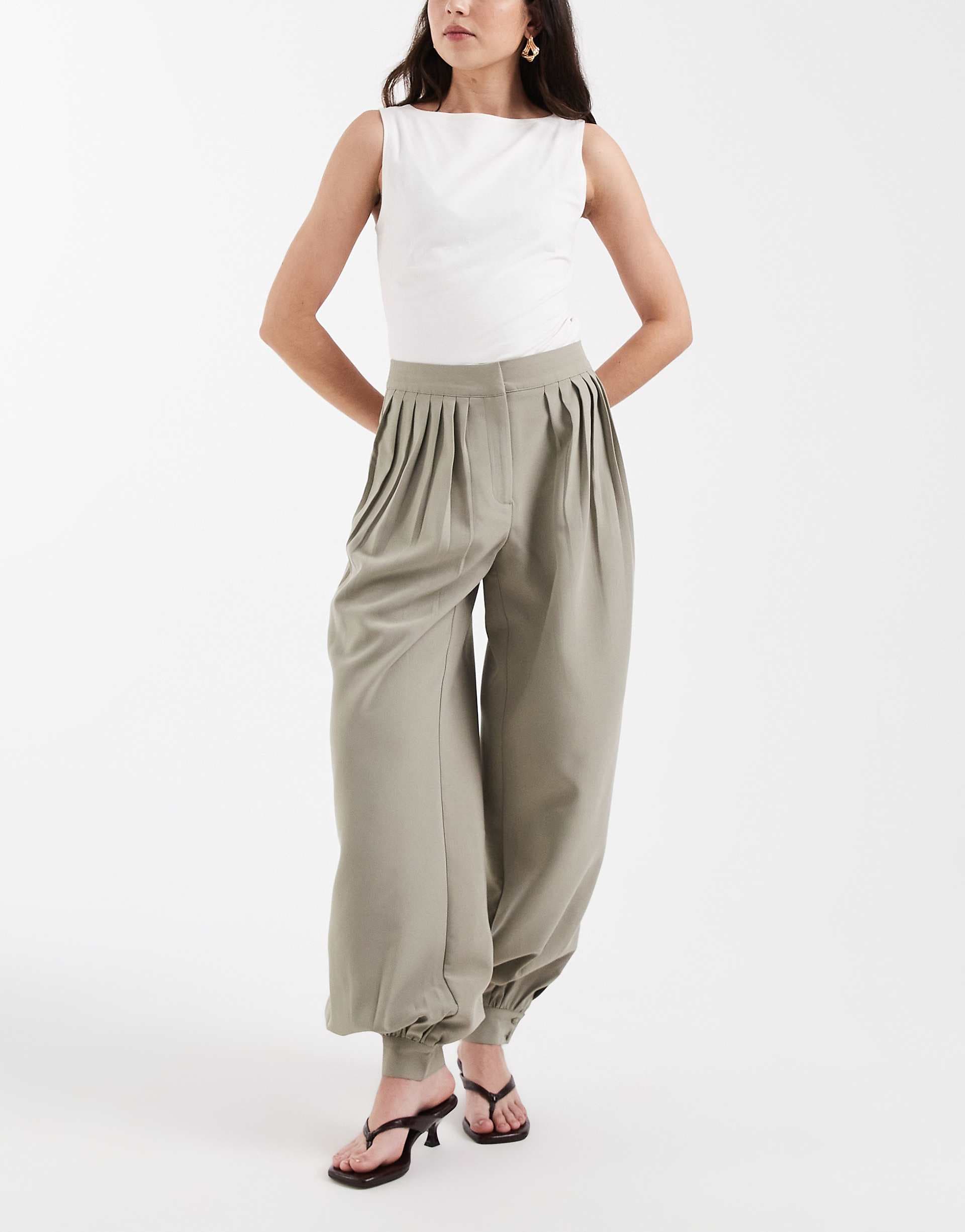 4th & Reckless tailored pleated front balloon leg pants in sage green