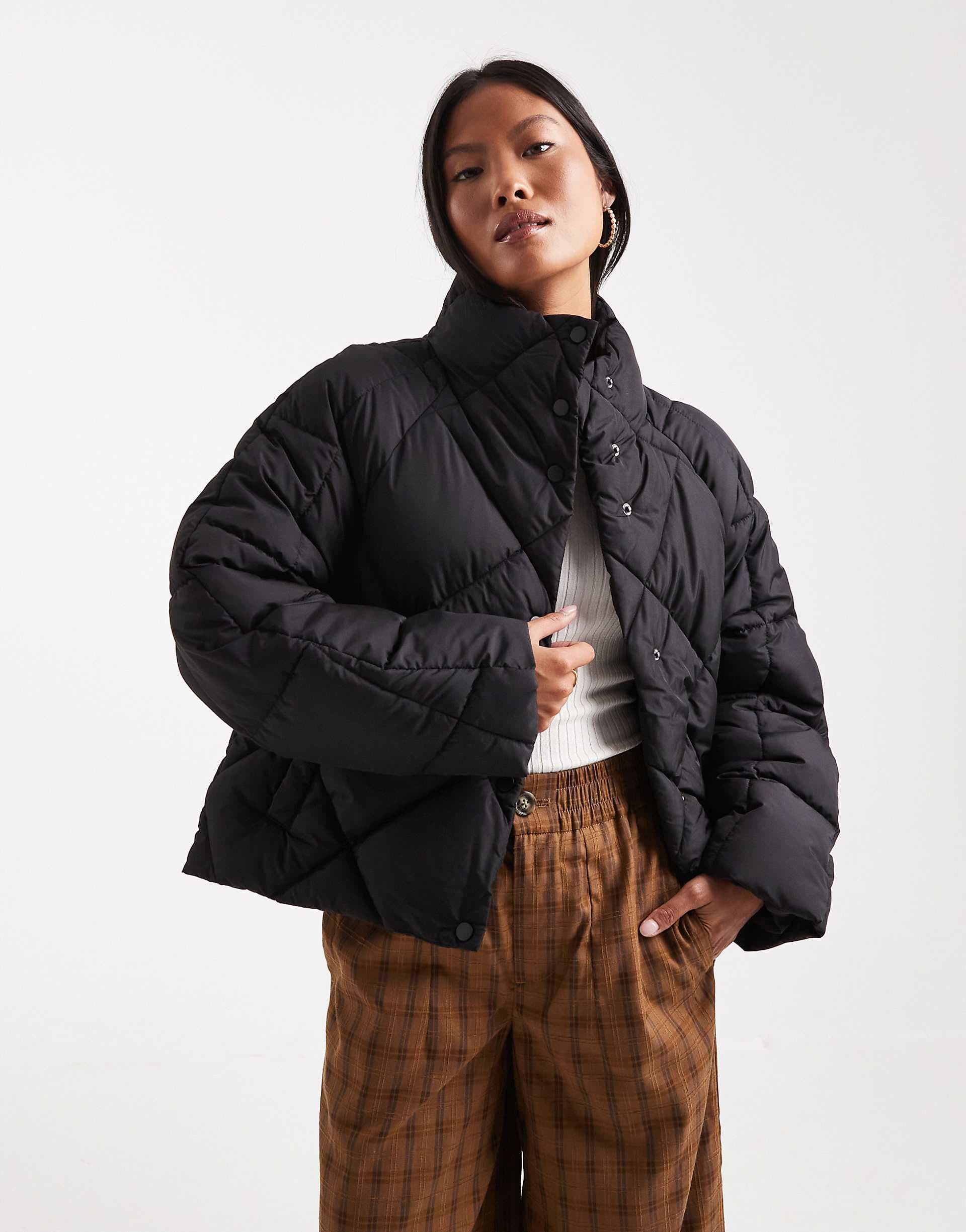 Miss Selfridge Petite oversized quilted funnel neck cropped puffer jacket in black