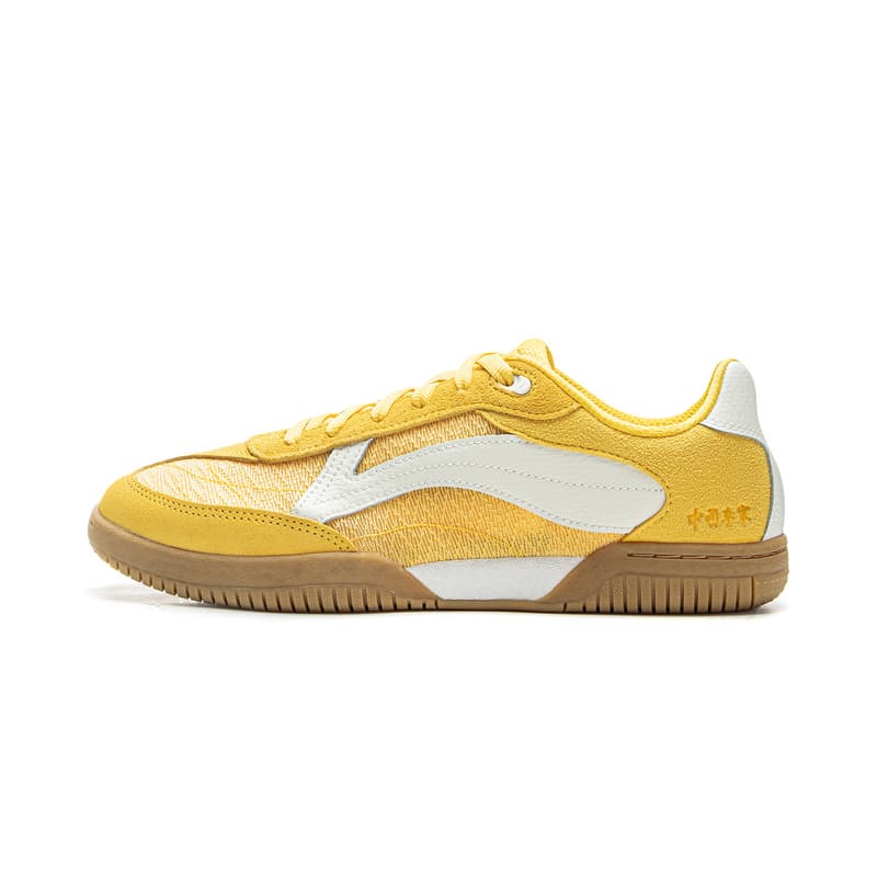 LI-NING China 'Ping Pong' Trendy Sports Versatile Wear-Resistant Breathable Low-Top Table Tennis Shoes Unisex Vibrant Yellow