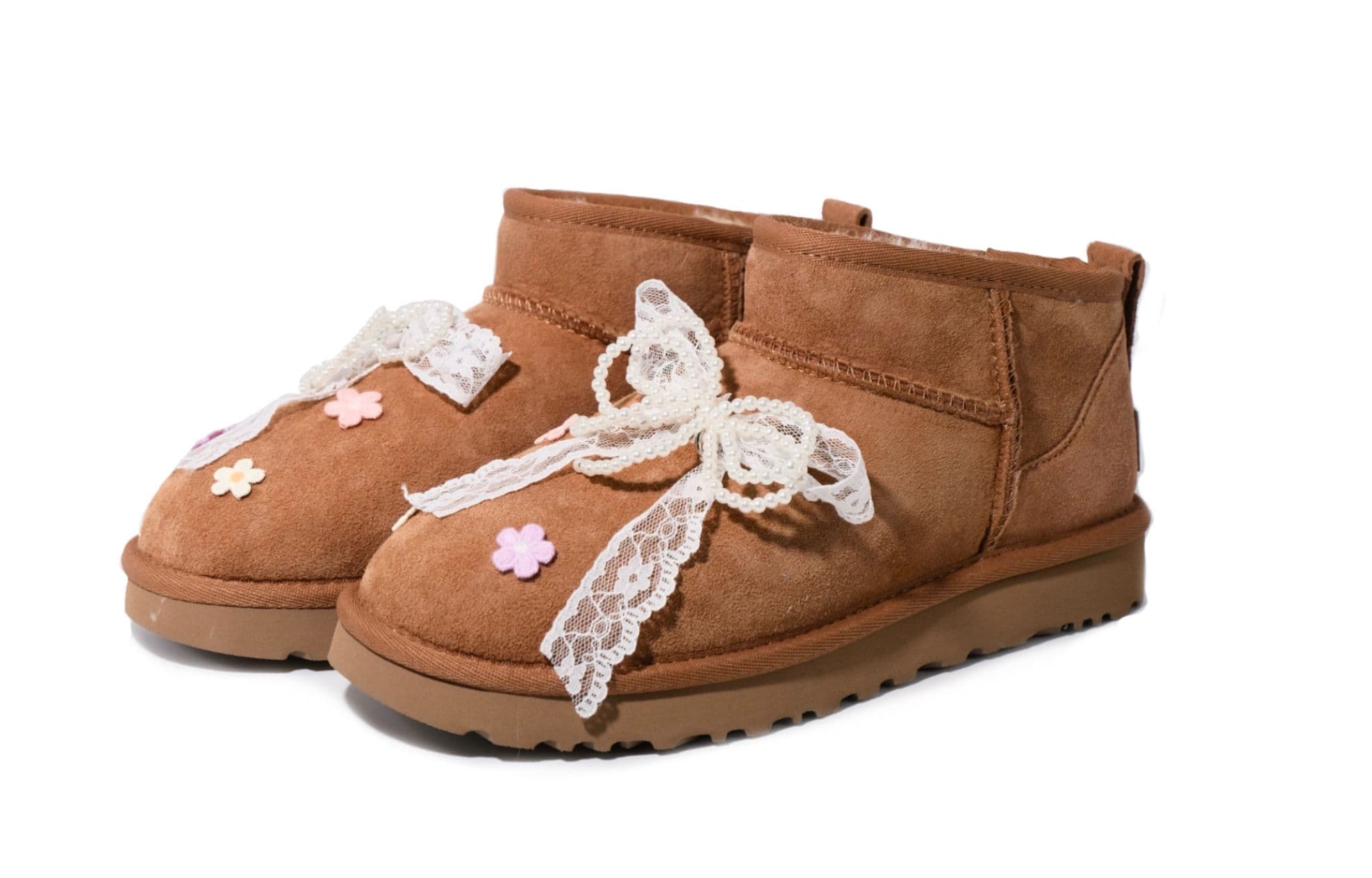 UGG CLASSIC ULTRA MINI Snow Boots Women's Chestnut
