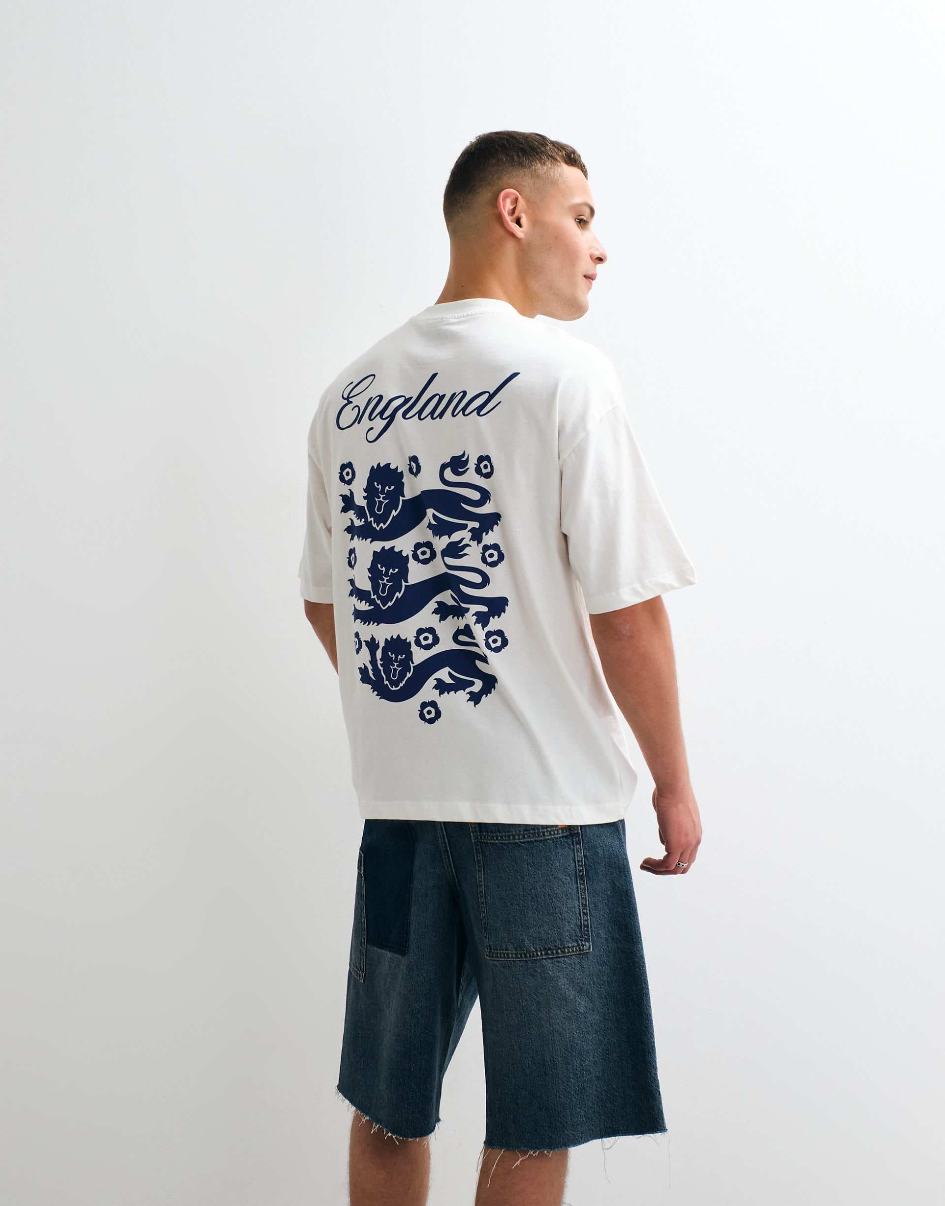 ASOS DESIGN oversized T-shirt with FA England Three Lions print in ecru