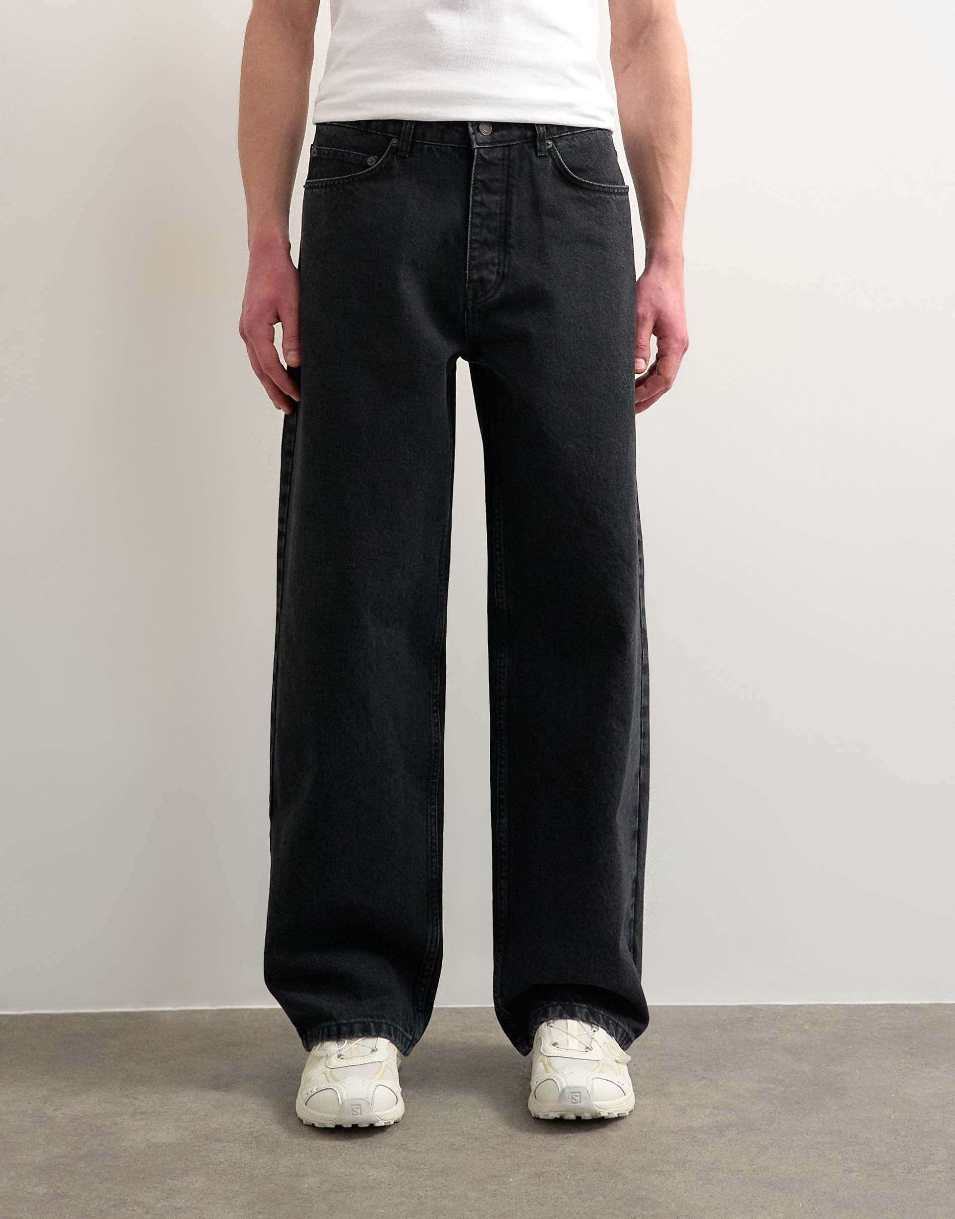 Topman rigid baggy jean in washed black