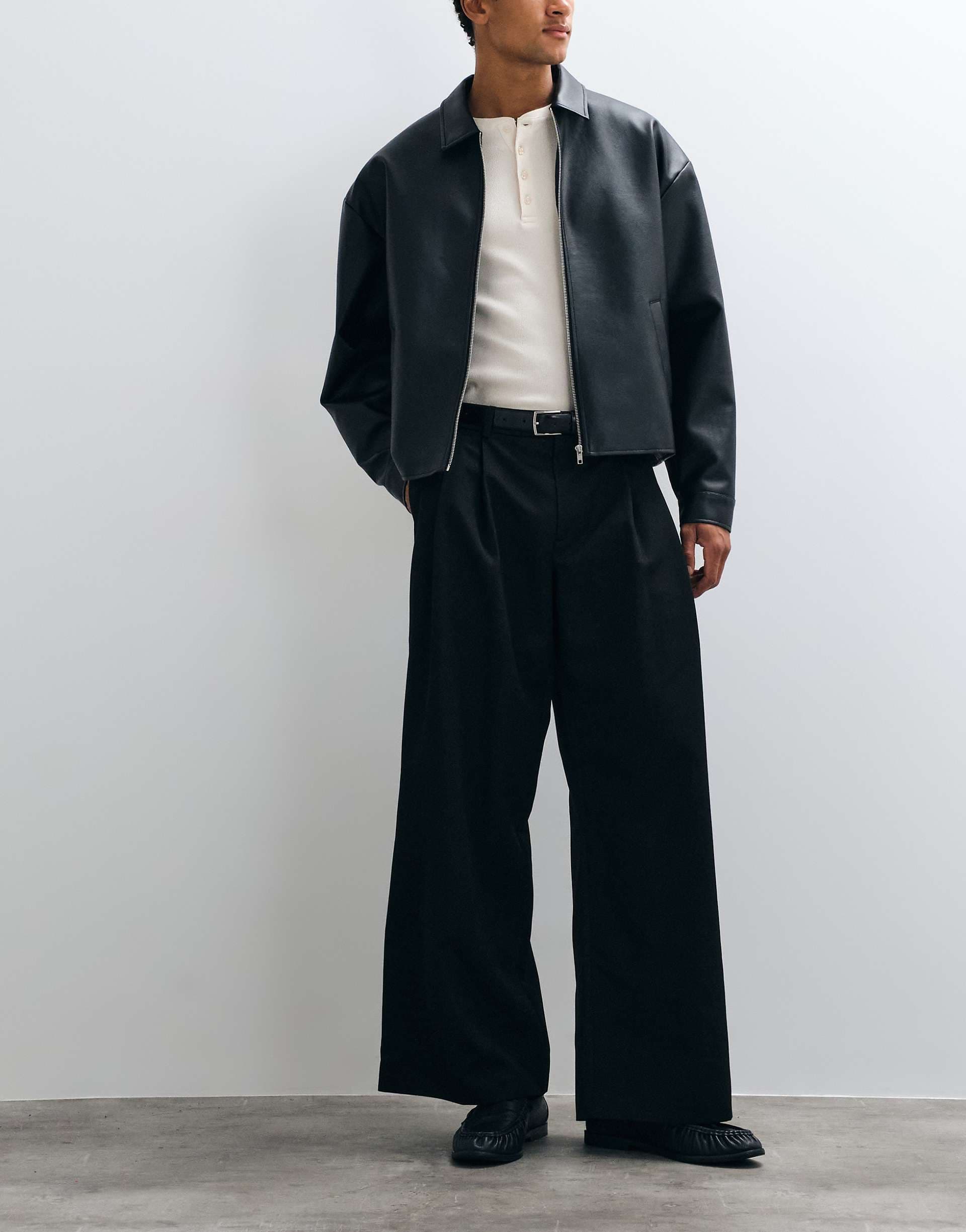 ASOS DESIGN tailored double pleated loose leg pants in black
