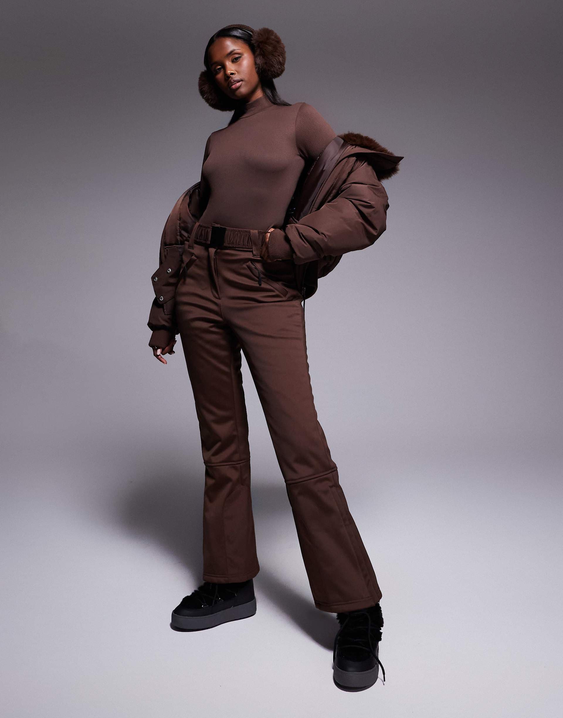 ASOS 4505 Ski soft shell straight leg belted ski pants in coffee