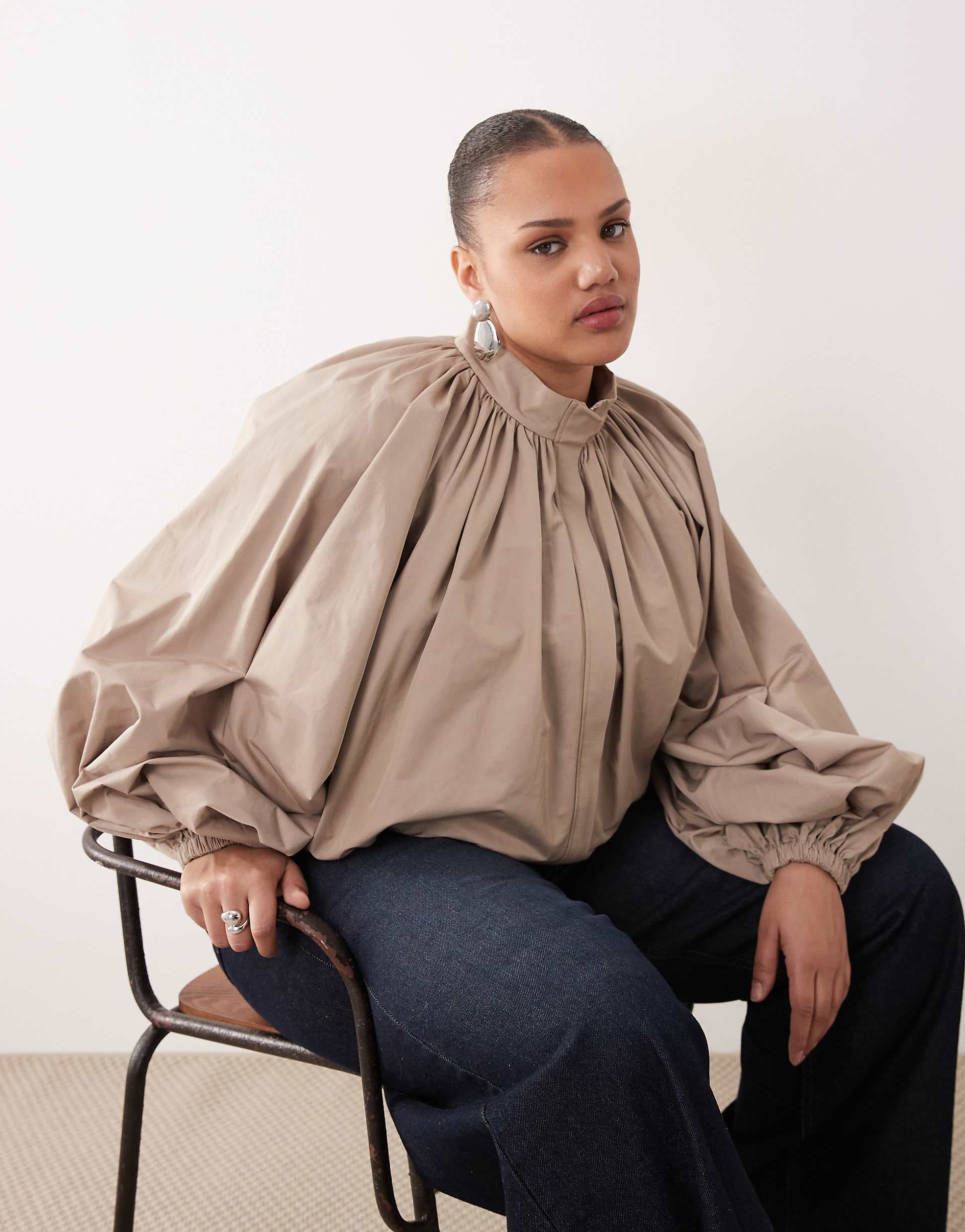 ARRANGE Curve oversized bomber jacket with balloon sleeve in stone