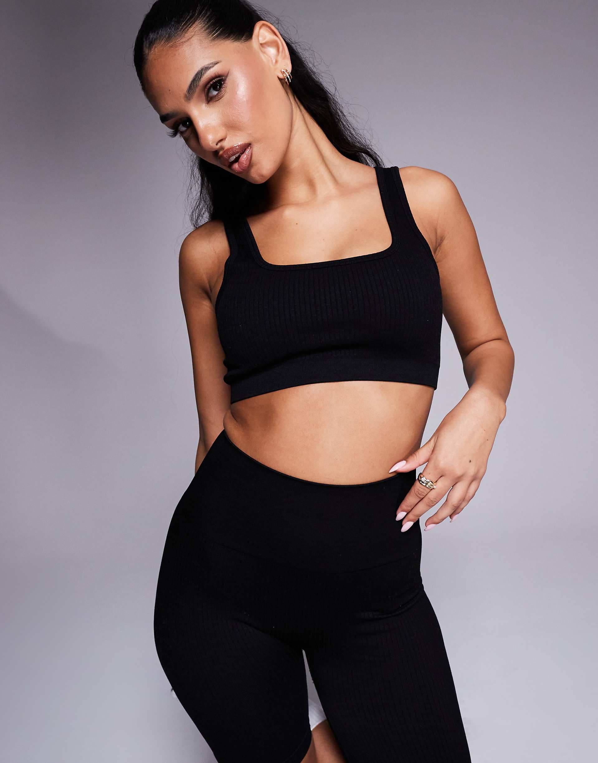 4505 Icon mid impact seamless rib knit sports bra with square neck in black