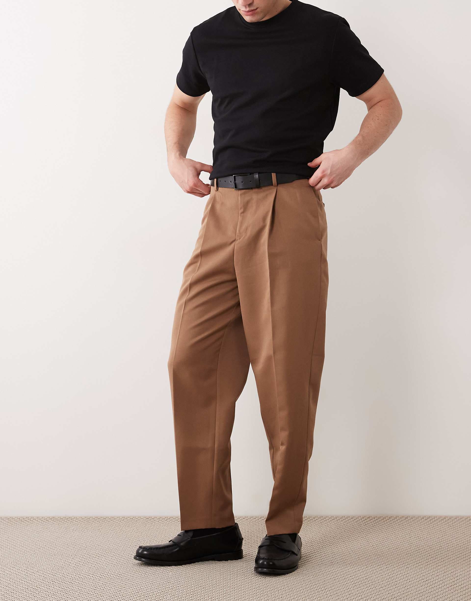 ASOS DESIGN tailored pleated relaxed tapered pants in warm brown