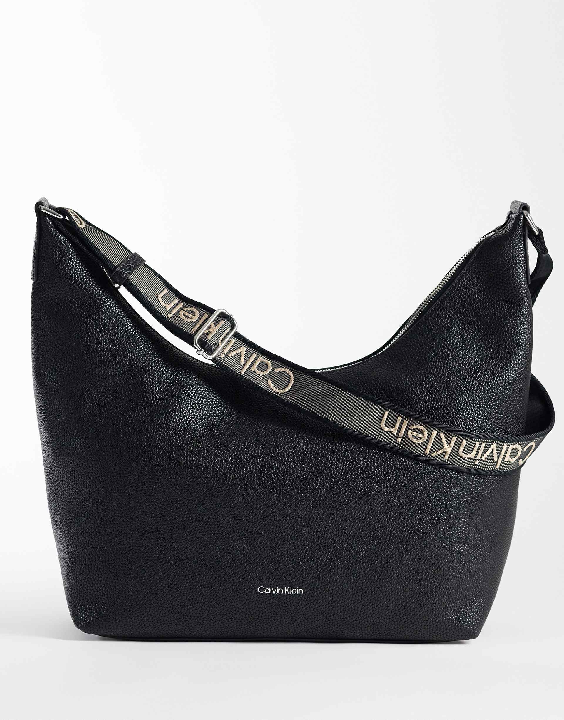 Calvin Klein Shoulder Bag in black