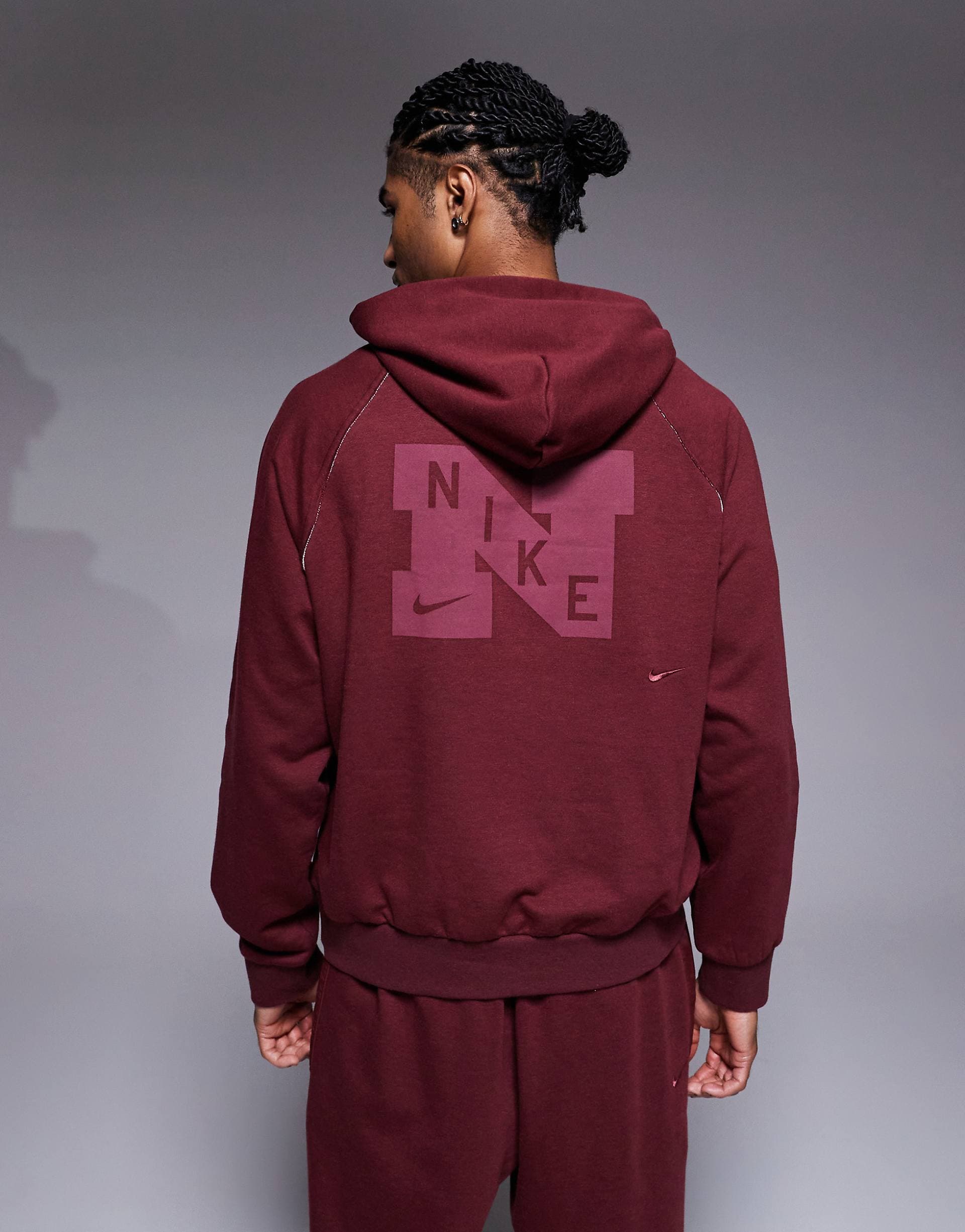 Nike Training Heritage logo hoodie in dark red